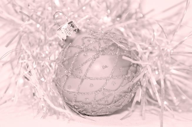 Safe Joyful Abundant Holiday Season Wishes-decoration-holiday-season-trool-social-mediia